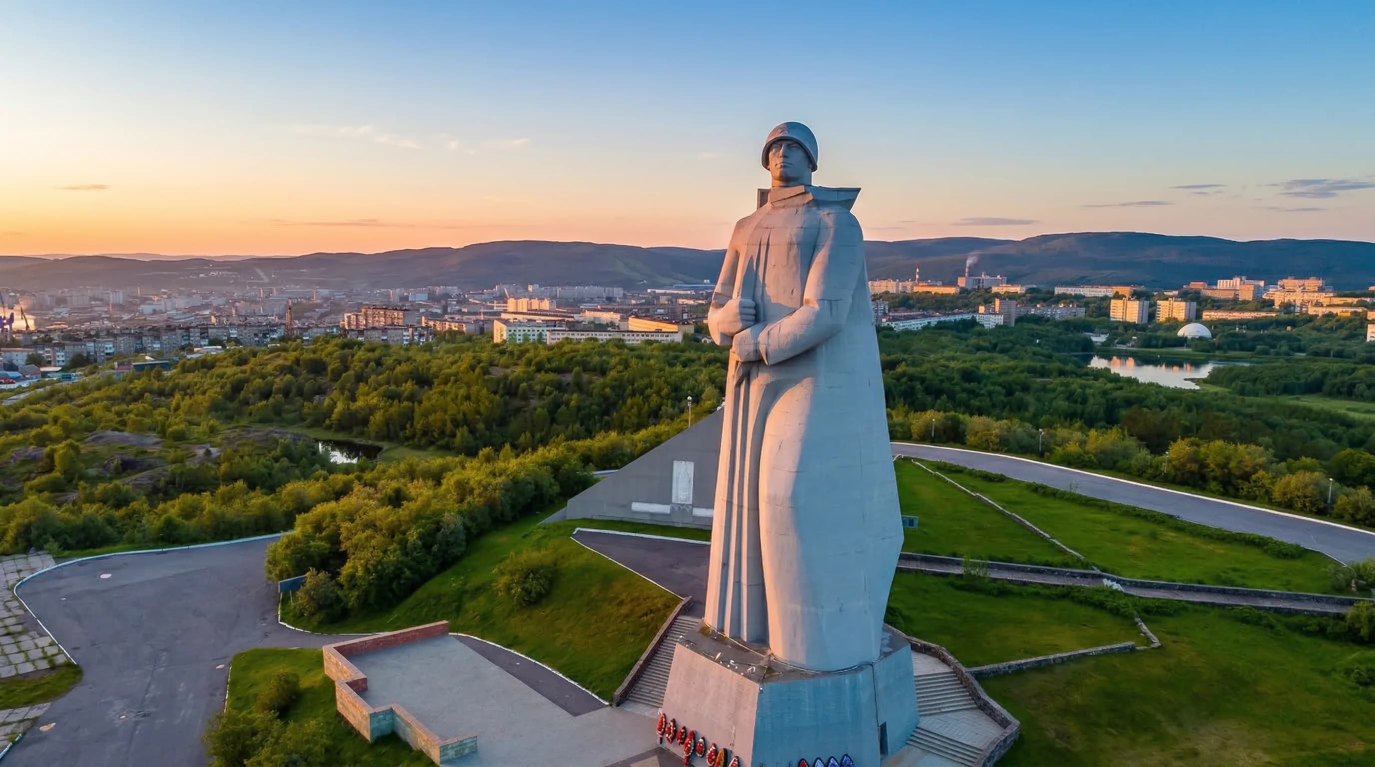 Мурманск — За Полярным кругом